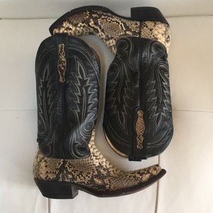 Old Gringo Cowboy/Cowgirl Boots